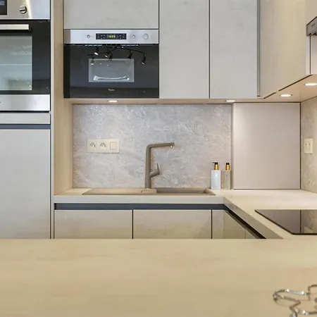 شقة Flat In With Ocean Views *